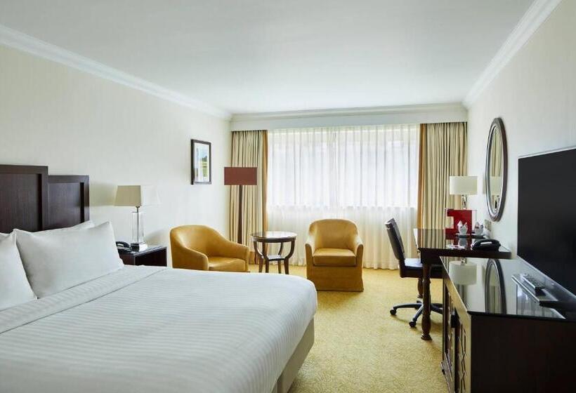 Номер Superior Кровать Кинг, Forest Of Arden Hotel And Country Club