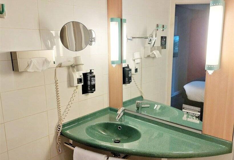 Номер Комфорт, Ibis Madrid Getafe