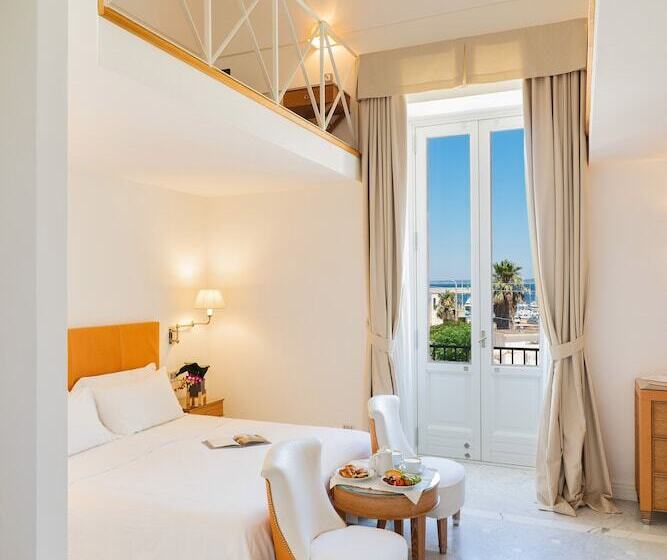 Люкс, Palazzo Del Corso – Boutique