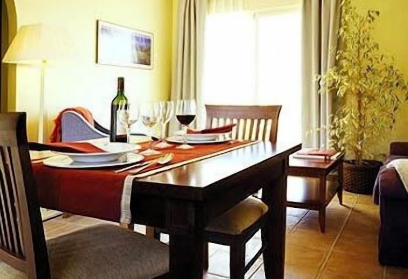 آپارتمان 2 خوابه, Apartamentos Vista Real