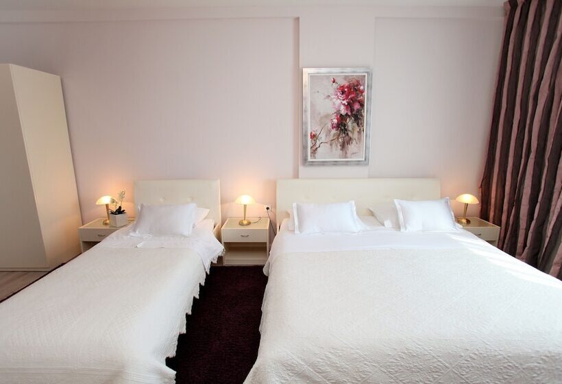 Номер Стандарт Трехместный, Bellevue Trogir