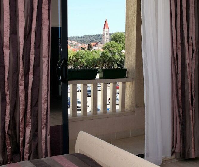 Apartamento 1 Dormitório, Bellevue Trogir