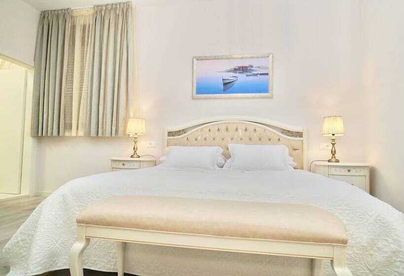 Номер Стандарт с Балконом, Bellevue Trogir