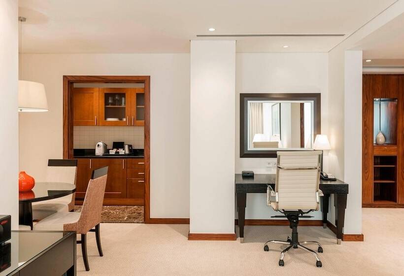 Люкс Повышенной Комфортности, Grosvenor House, A Luxury Collection Hotel, Dubai