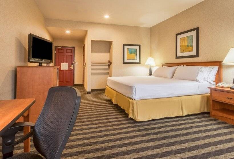 Номер Стандарт Двуспальная Кровать Адаптированный для Инвалидов, Holiday Inn Express Hotel & Suites Manteca, An Ihg