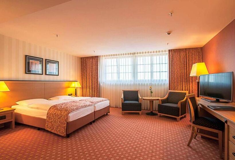 Семейный Номер Классика, Maritim Hotel Dresden