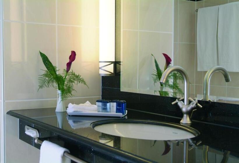 Номер Стандарт, Maritim Hotel Dresden