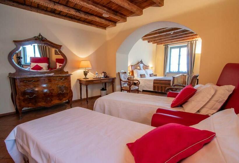四人标准间, Albergo Le Due Corti