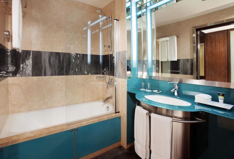 Президентский Люкс, Four Points By Sheraton Le Verdun