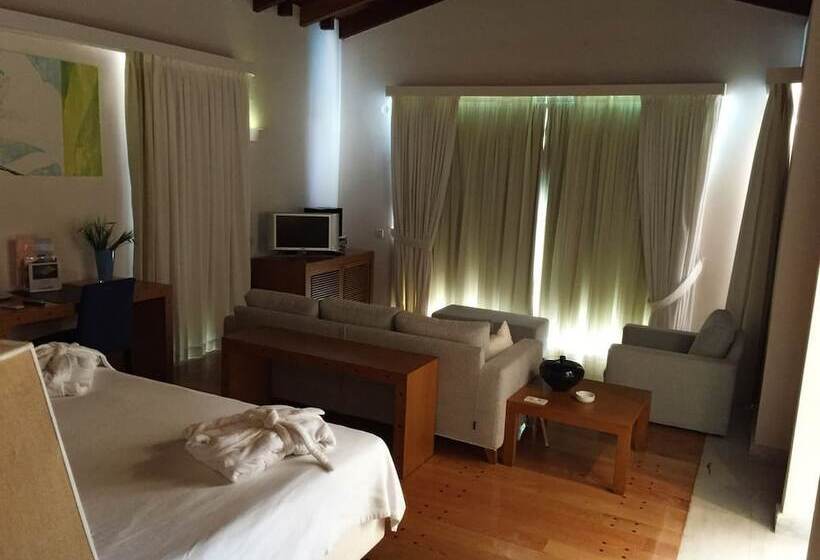 فيلا غرفة نوم واحدة مطلّة علي البحر, Ionian Blue Bungalows And Spa Resort