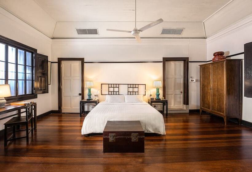 غرفة قياسية ثلاثية, Cheong Fatt Tze The Blue Mansion