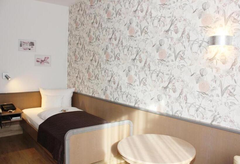 Номер Комфорт Индивидуальный, Landhotel Zum Böhm