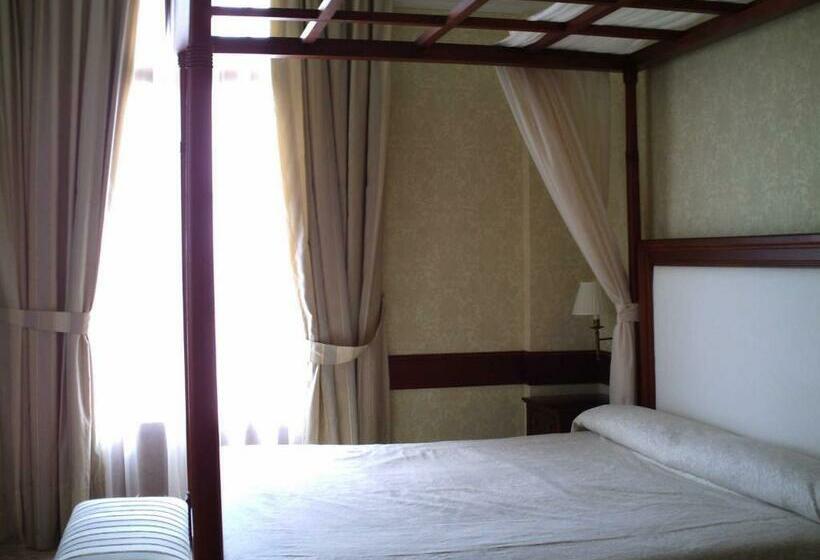 家庭间, Candido 4* Sup