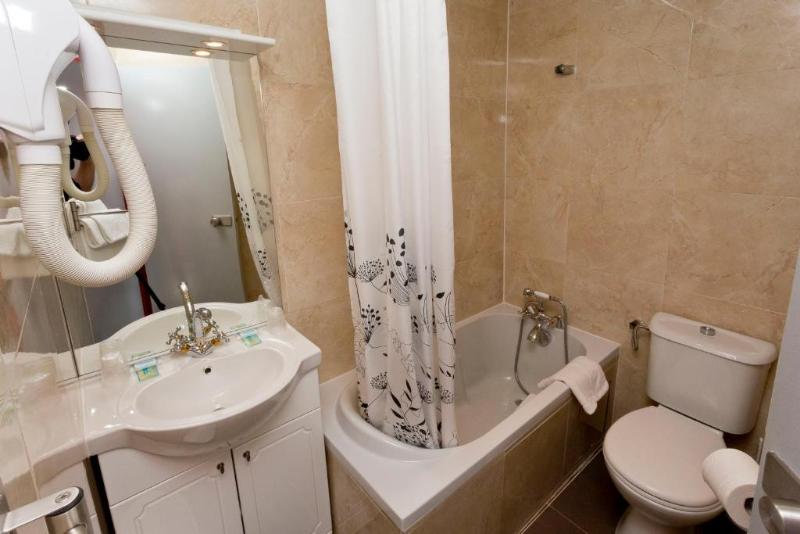 اتاق استاندارد, Hipotel Paris Belgrand Mairie Du 20ème