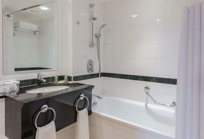 Номер Стандарт 2 Двуспальные Кровати, Hilton Newcastle Gateshead