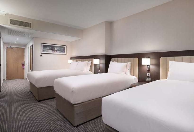 Номер Стандарт, Hilton Newcastle Gateshead