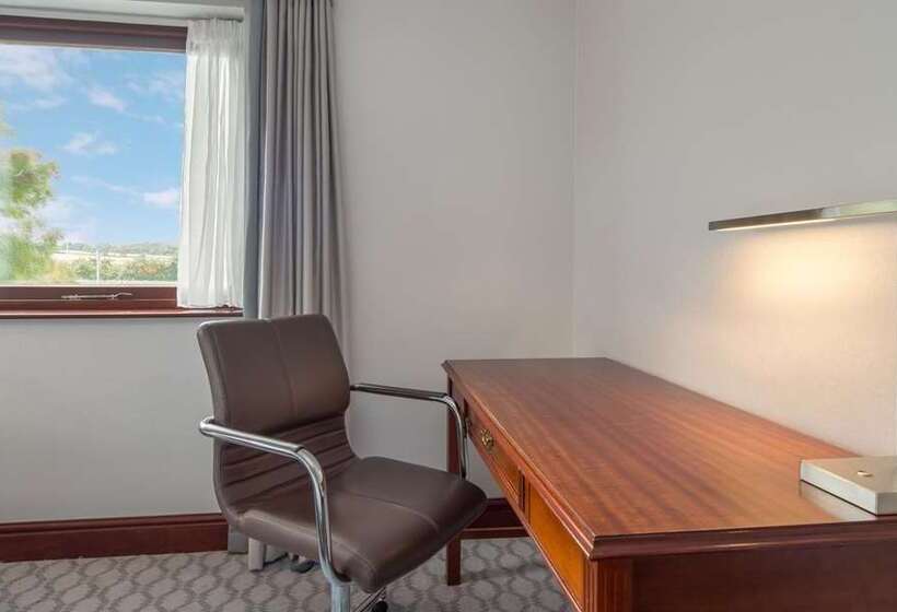 Номер Стандарт, Hilton Newcastle Gateshead
