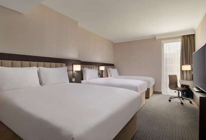 Номер Стандарт, Hilton Newcastle Gateshead