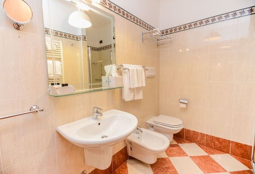استودیو استاندارد با چشم‌انداز باغ, Il Sogno Apartments