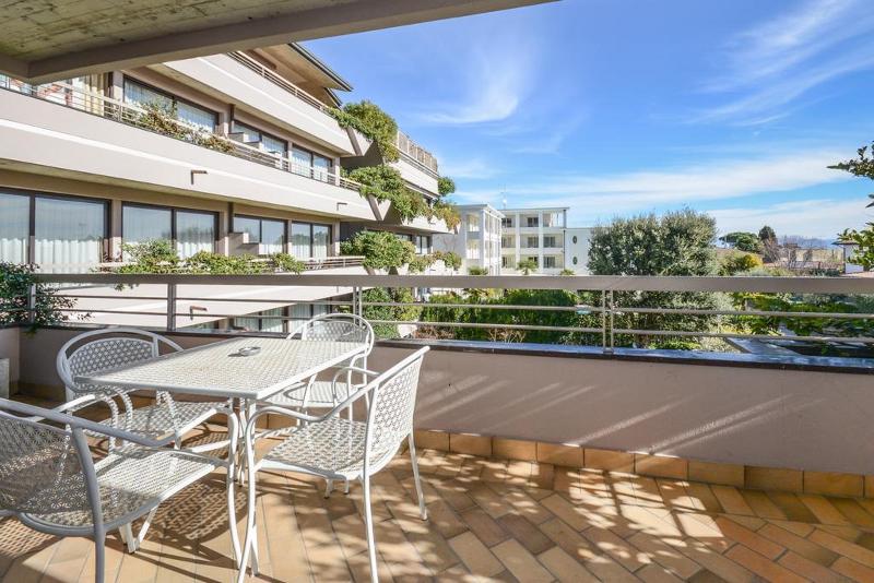 آپارتمان 1 خوابه با چشم‌انداز باغ, Il Sogno Apartments