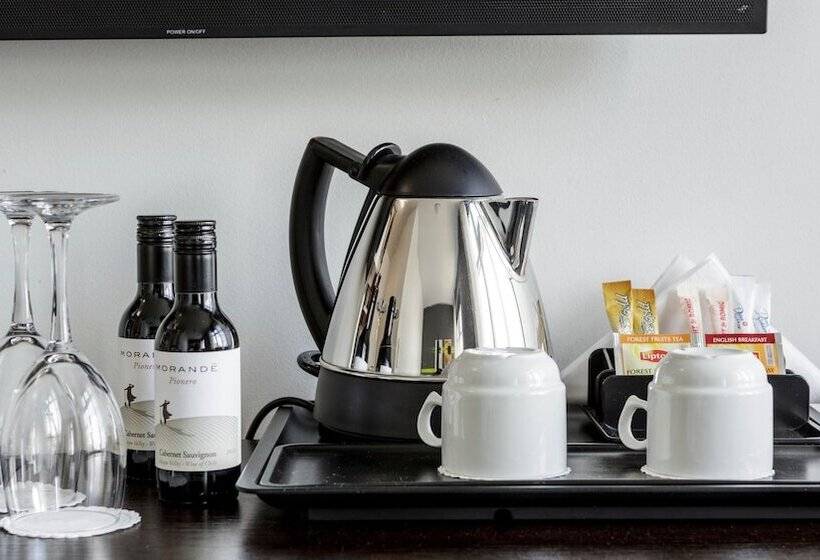 اتاق لوکس با چشم‌انداز دریا, Center Hotels Arnarhvoll