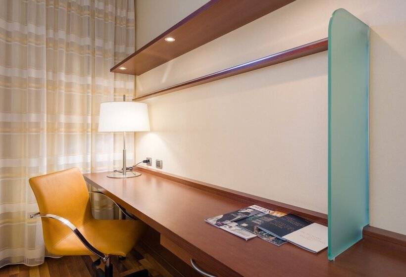 Номер Executive, Courtyard By Marriott Venice Airport