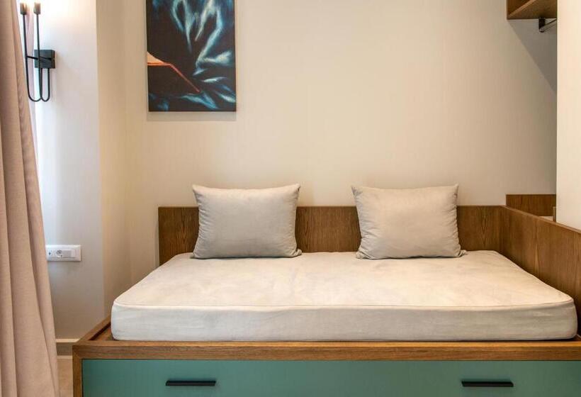 Mini Suite, El Greco