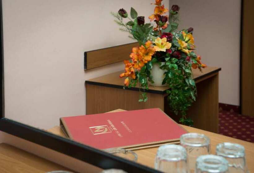 4인용 스탠다드 룸, Garten  Und Kunsthotel Gabriel City
