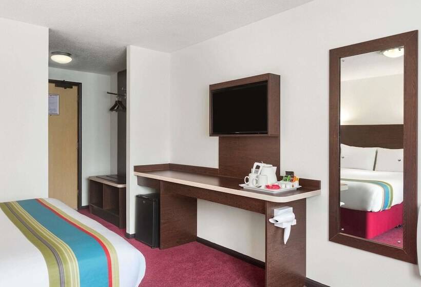 Номер Executive, Ramada London South Mimms
