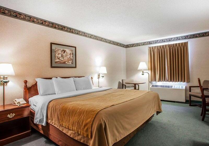 Номер Стандарт Адаптированный для Инвалидов, Voco Paris   Porte De Clichy, An Ihg