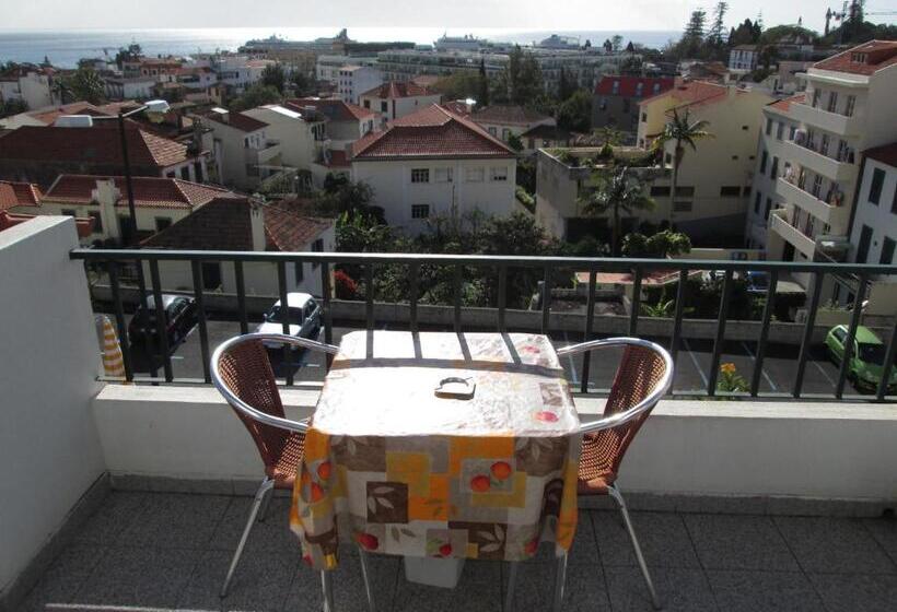 스탠다드 룸, Pensao Residencial Vila Teresinha