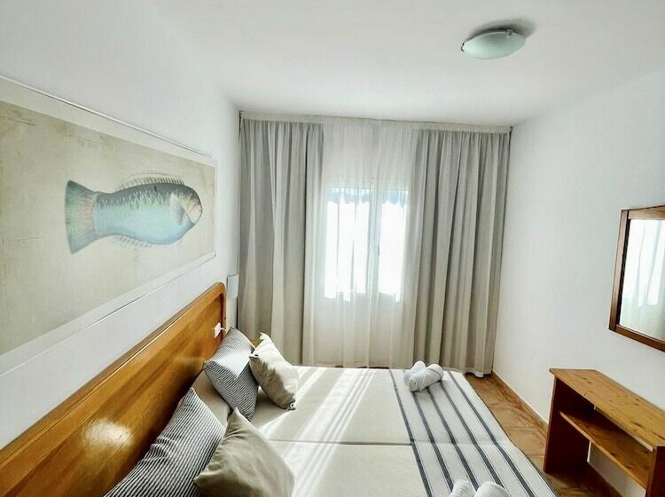 Апартаменты Economy 1 Спальня, Fergus Club Carema Splash
