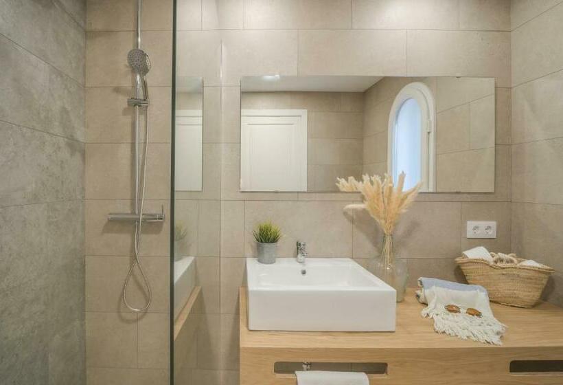 Апартаменты Superior 1 Спальня, Fergus Club Carema Splash