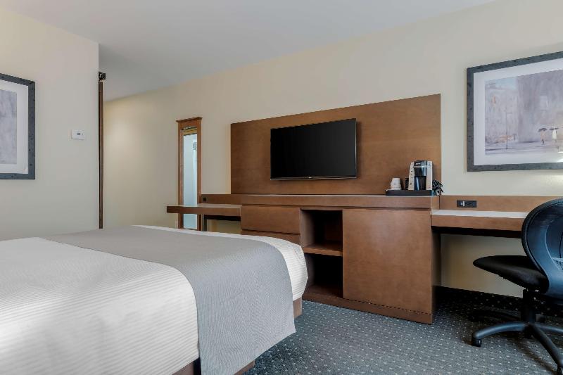 Номер Стандарт Адаптированный для Инвалидов, Best Western Plus Woodstock Hotel Conference Centre