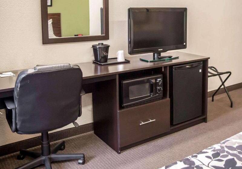 Номер Стандарт, Days Inn & Suites By Wyndham Langley