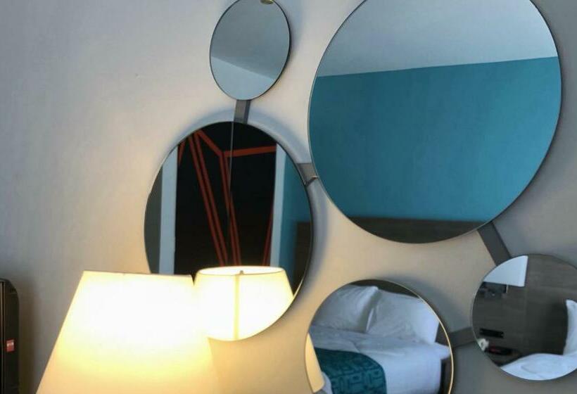 اتاق استاندارد در طبقه همکف, Motel 6 Sault Ste. Marie, On