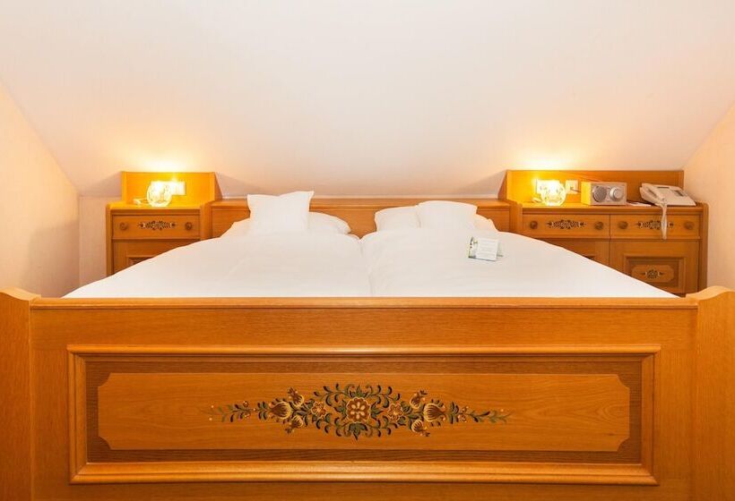 이코노미 룸, Landgasthof Hotel Hirsch