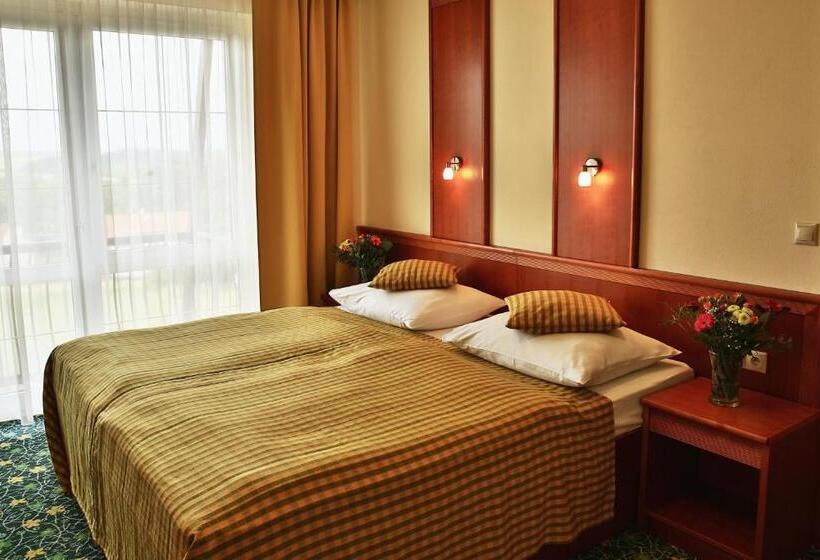 高级单人间, Primavera Hotel & Congress Centre