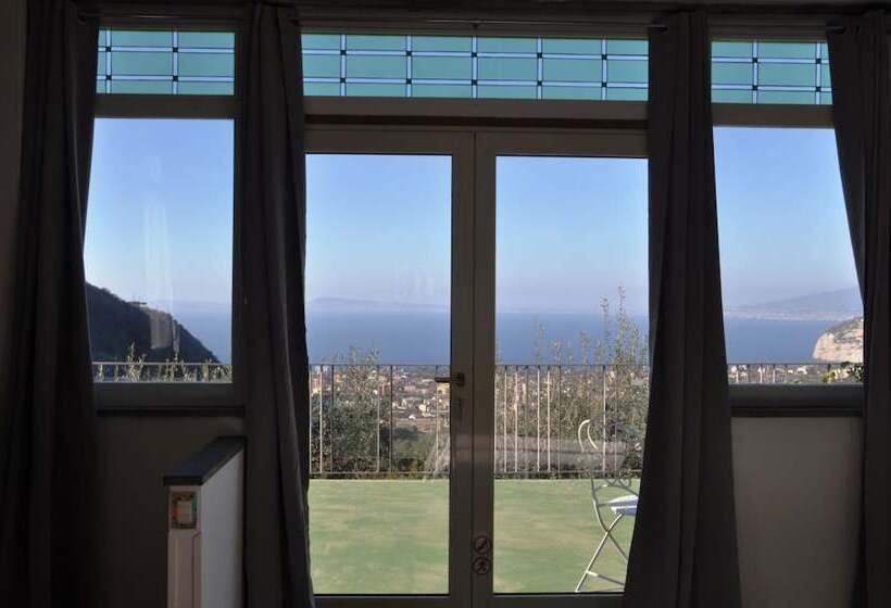 Четырехместный Номер Стандарт, Casa Mazzola