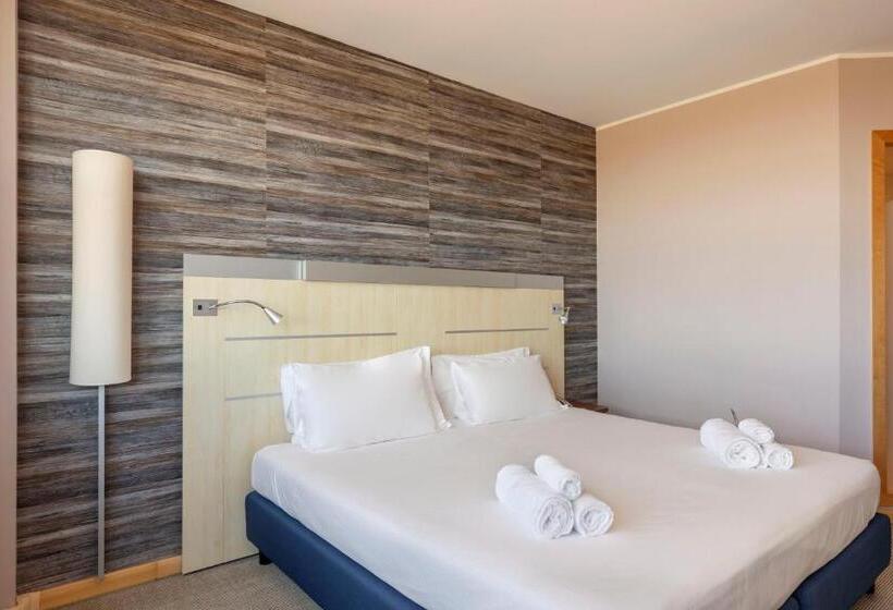 Номер Superior, B&b Hotel Cherasco Langhe