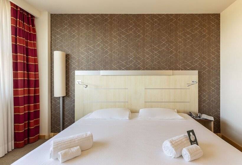 Номер Стандарт, B&b Hotel Cherasco Langhe