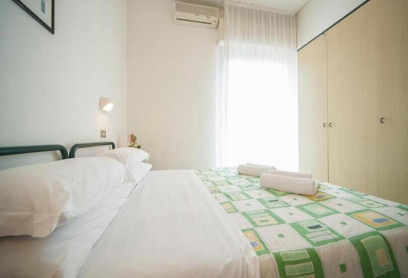 Habitación Clásica, Gemini