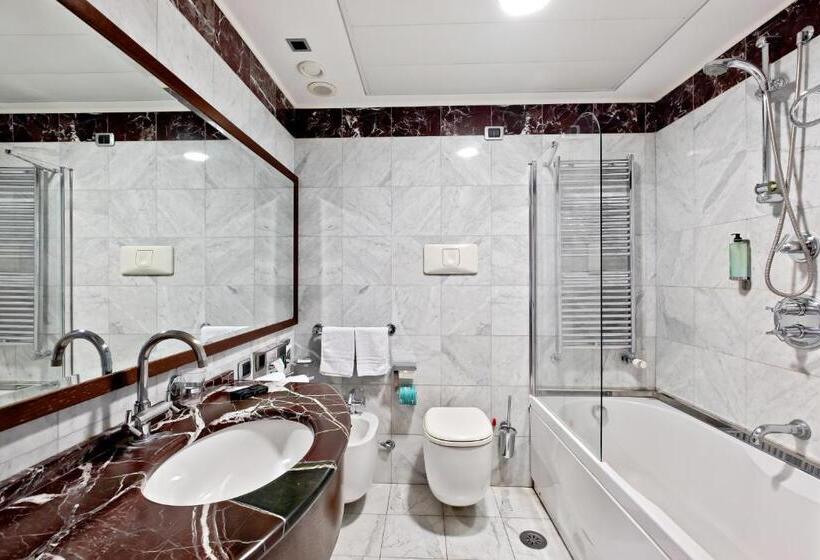 Семейный Номер, Italiana Hotels Cosenza