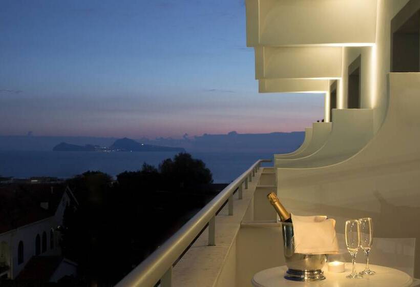 Triple Room Sea View, Marad