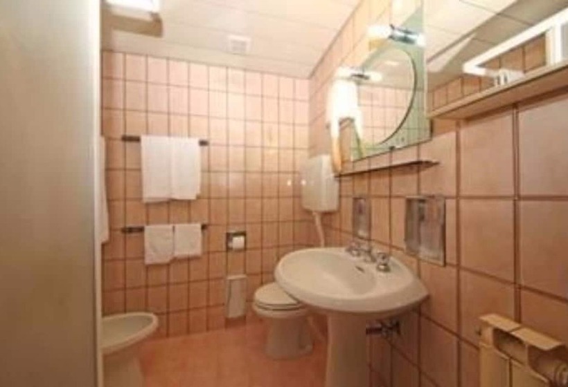 Номер Стандарт Трехместный, Residence Holiday