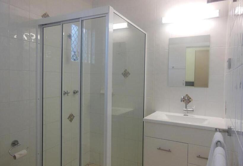 Номер Superior, Country Road Motel