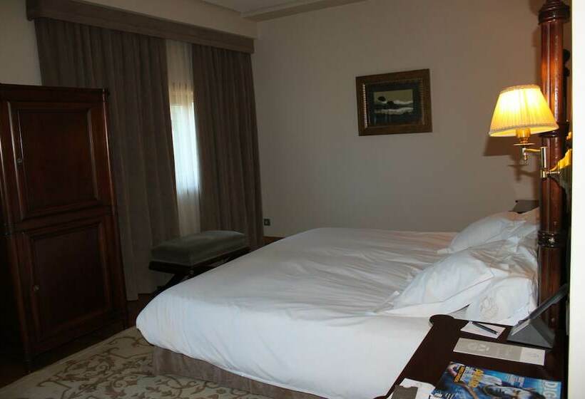 プレミアムルーム, Pazo Los Escudos Hotel Spa & Resort