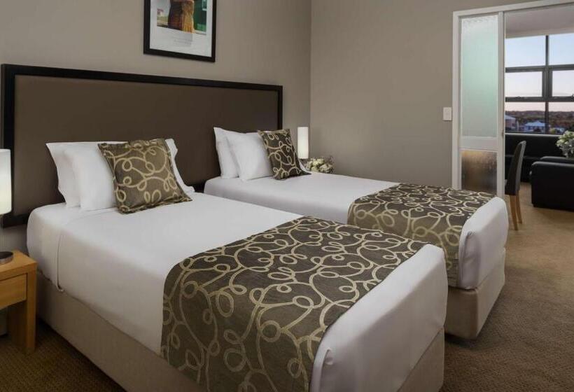 Люкс, Rydges Mackay Suites