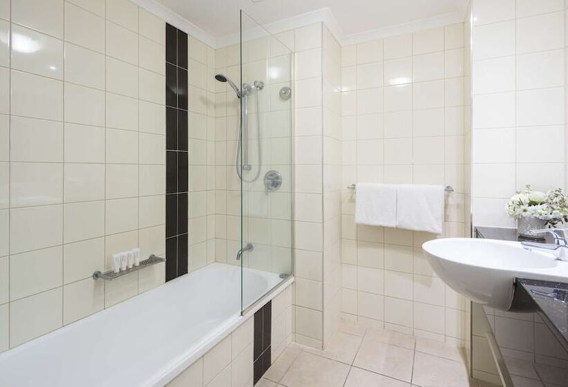 Люкс, Rydges Mackay Suites