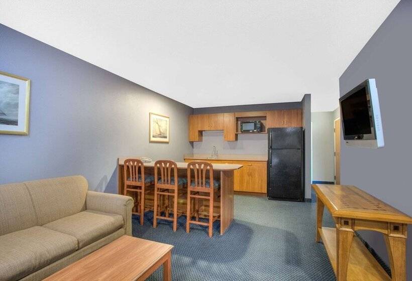 سوییت, Microtel Inn And Suites Dover